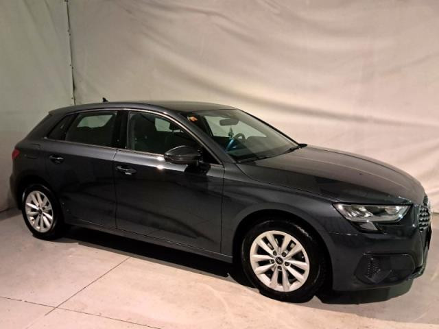 AUDI A3 SPB 30 TDI Business