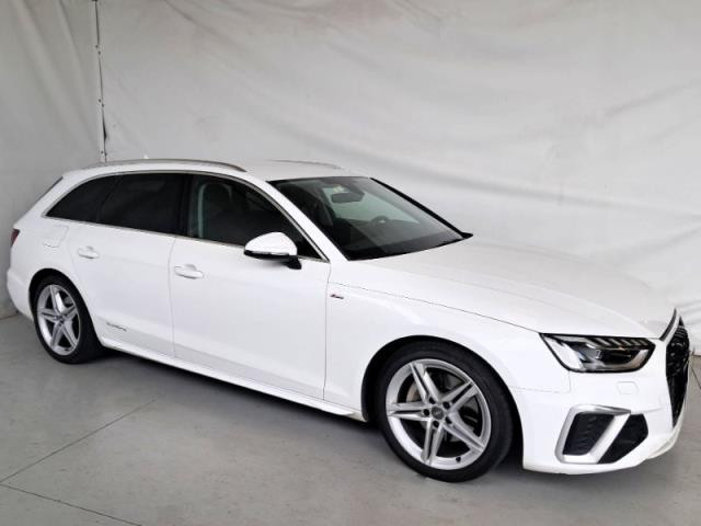 AUDI A4 Avant 40 TDI quattro S tronic S line edit